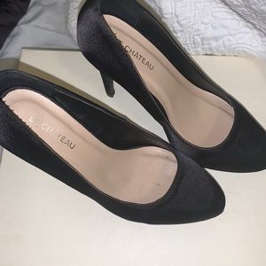 Black heels size 6